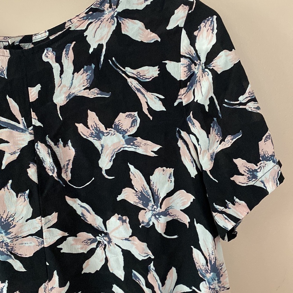 Madewell silk button back top - Picture 3 of 8